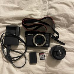 Canon Eos M100 | Mirrorless + Touchscreen