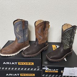 Very Nice Confortable Ariat Work Boots 3 Different Colors And Sizes From 7.5 To 11.5