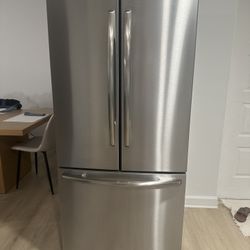 Refrigerator Maytag 