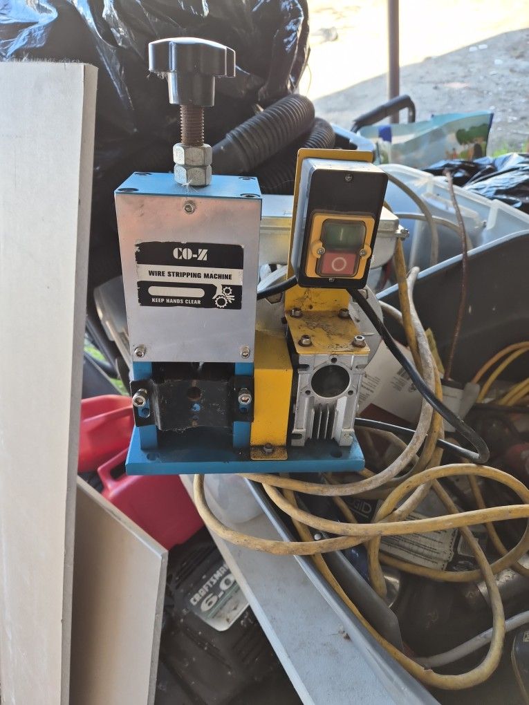 Wire Stripping Machine