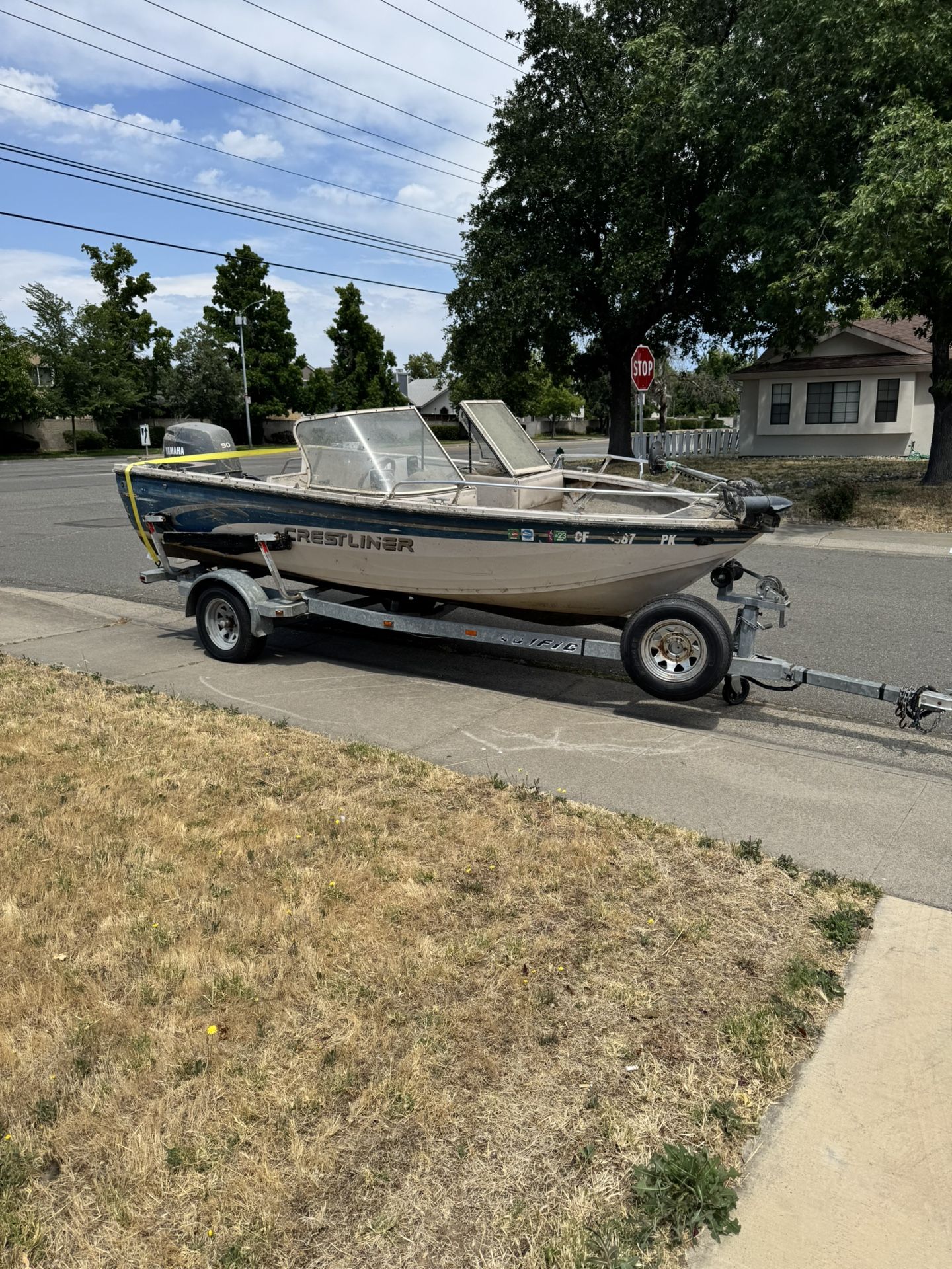 16 Foot Crestliner