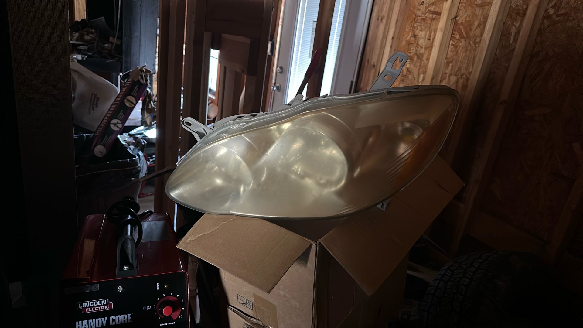 2006 Toyota Corolla Pair Of Used Headlights