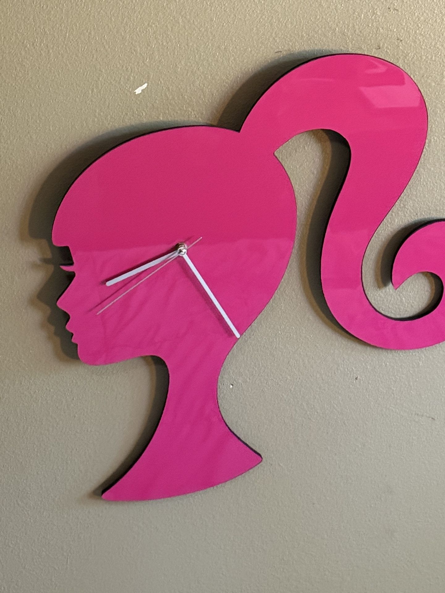 Barbie, silhouette pink wall hanging clock large 22 inch Mattel brand