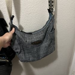keen crossbody bag / purse