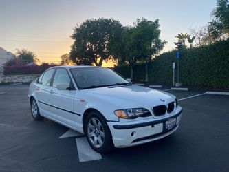 2003 BMW 325i