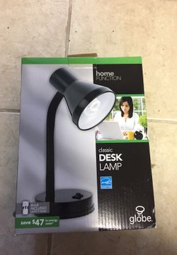 Desk lamp