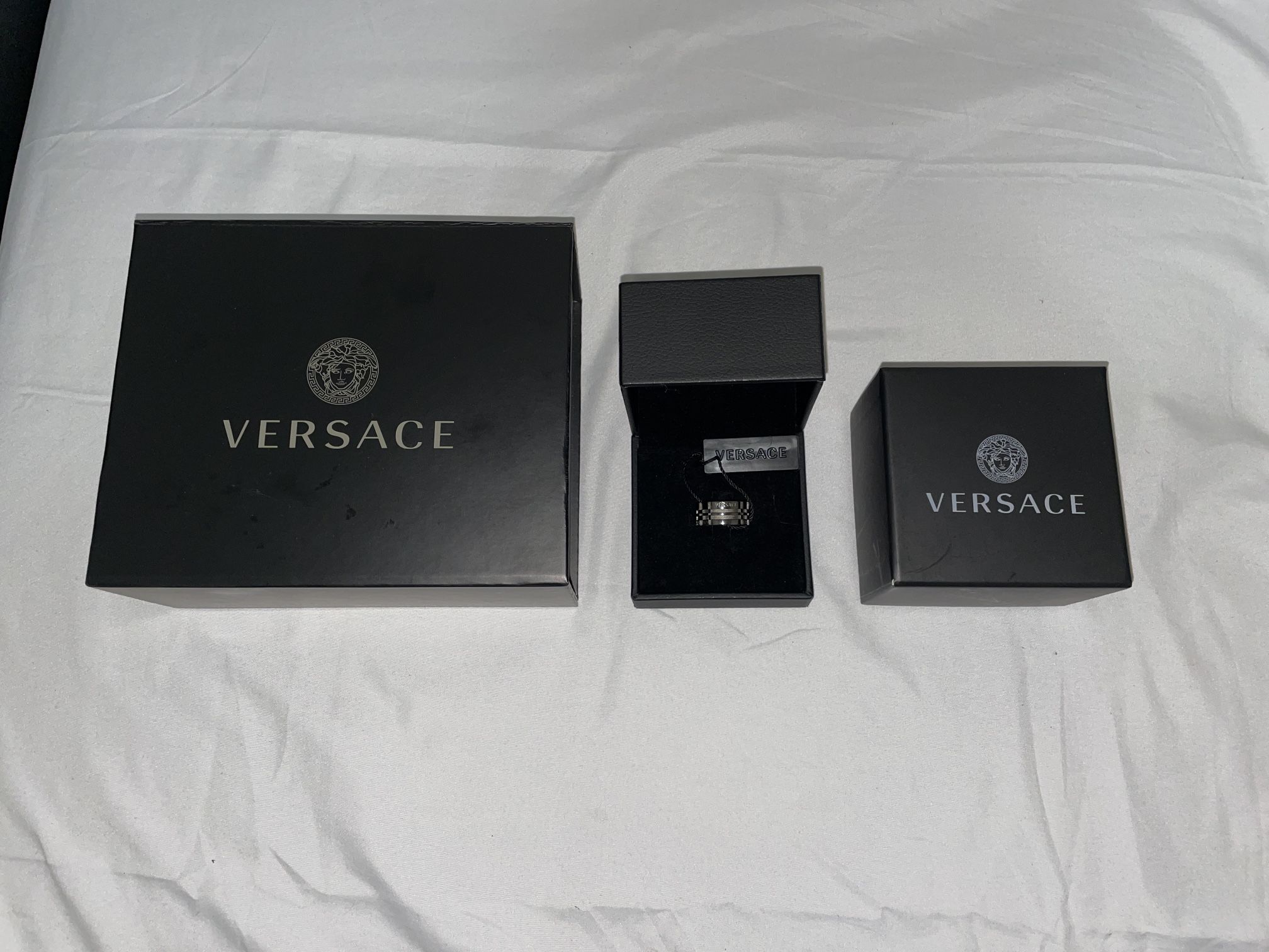Ring Versace