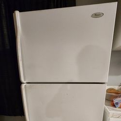 Whirlpool Refrigerator 