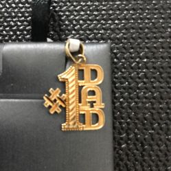 10KT Dad charm Medium Size Bail