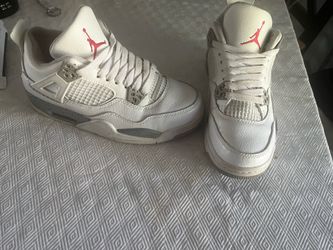 Air Jordan fours white
