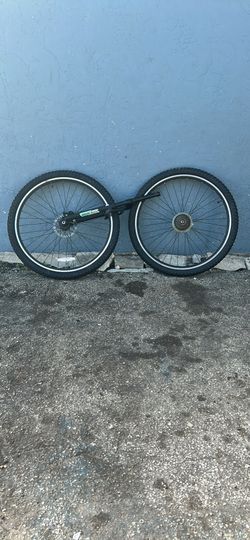 Mountain BIKE Disc wheels KYLIN BRAND 29x2.30 & forks (VITESSE) used