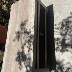 🔥Modern Table For Sale