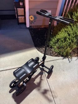 Knee scooter