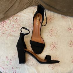 Tacones Negros