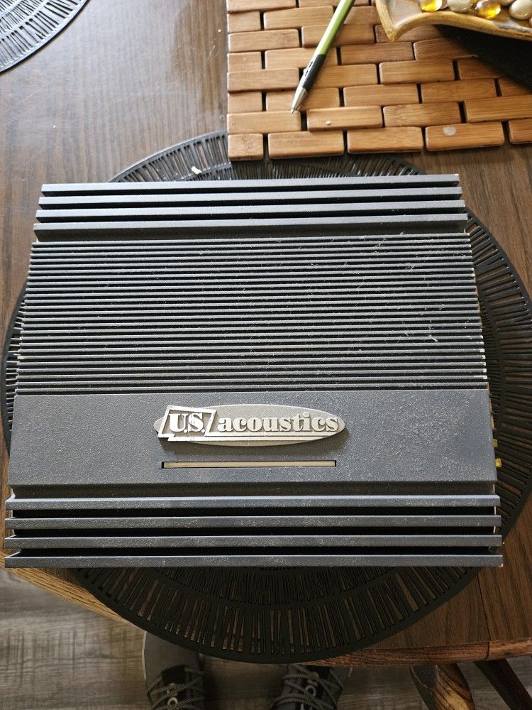 Us Acoustics Amp