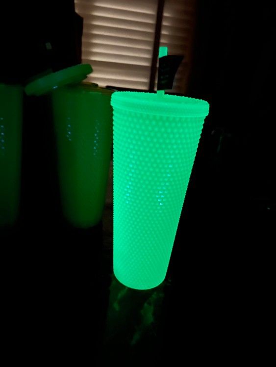 Starbucks Glow In The Dark Cups