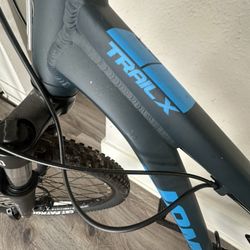 Trail Bike 