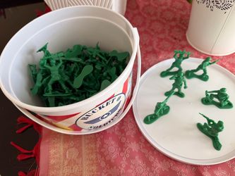Green Soldiers