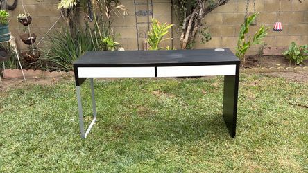 Student desk