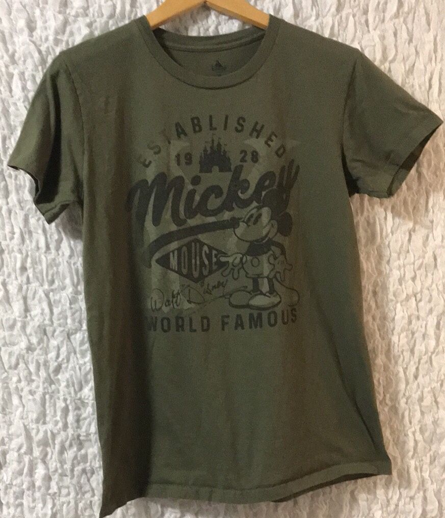 Disney Mickey Mouse T Shirt, Size: M