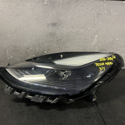 2021-2022-2023-2024 TESLA MODEL 3/Y LEFT HEADLIGHT OEM USED