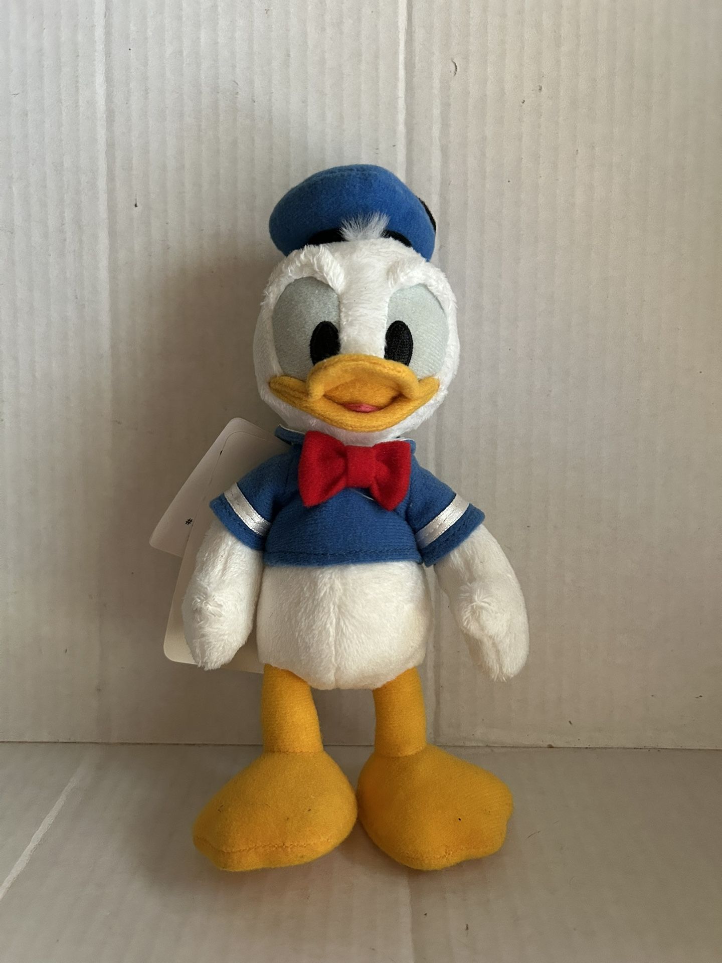 Donald Duck Pozy Plushy - Tokyo Disney Resort - Poseable Plush With Tag