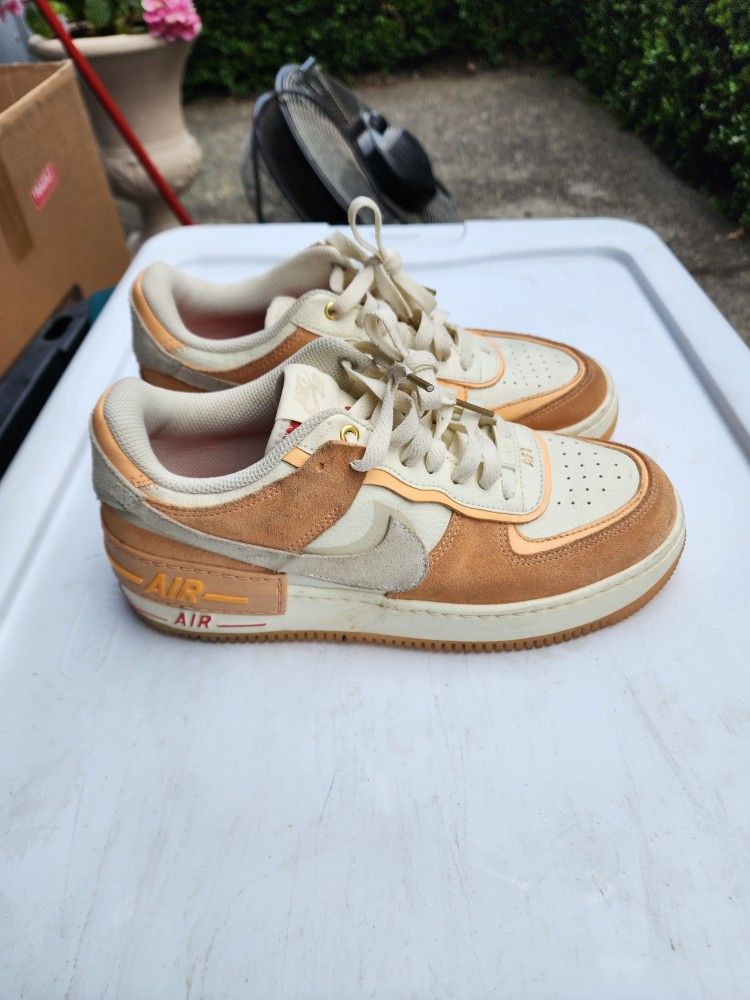 Womens Nike Air Force 1 Shadow Sisterhood Cashmere Orange Chalk SZ 8.5 DM(contact info removed)