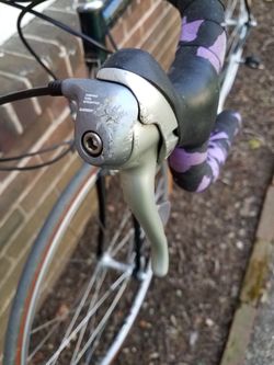 1996 Trek 2120 ZX Series Carbon/aluminum 58cm 24-speed Road Bike