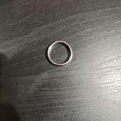 white tungsten ring 
