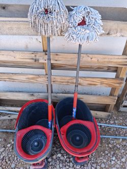 Set of 2 O-cedar mops and spin buckets