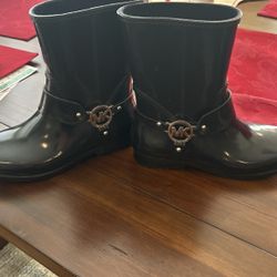 Michael Kors rubber rain boots