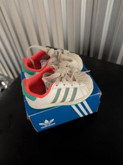 Adidas size 4