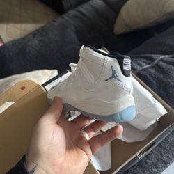 PS Legend Blue 11s Size 11c