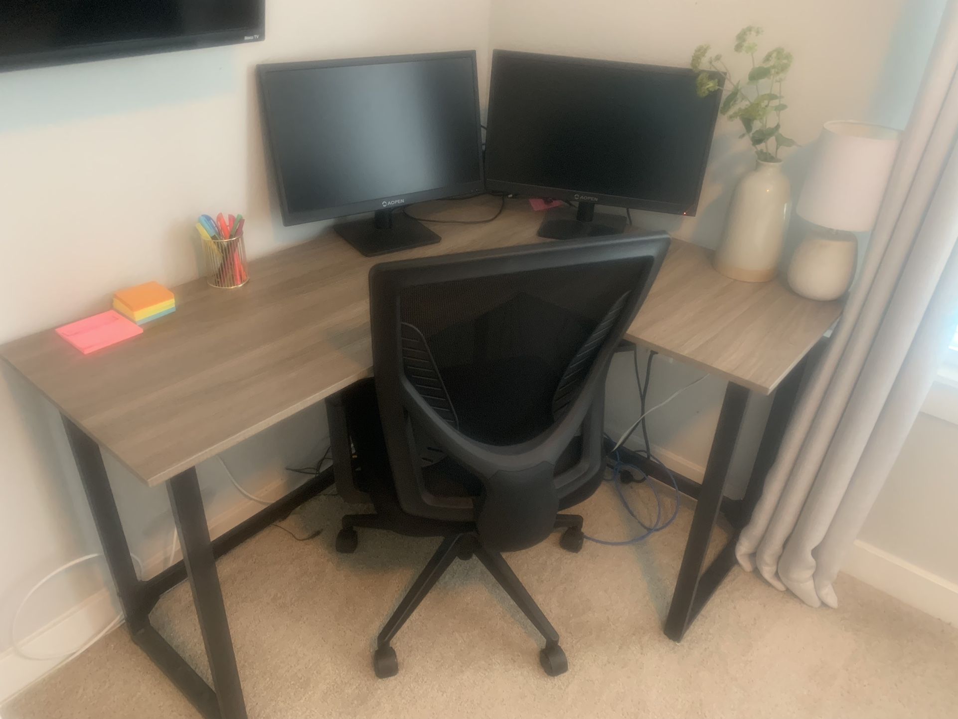 Barely-used Office Chair 