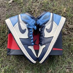 Jordan 1 Obsidian 