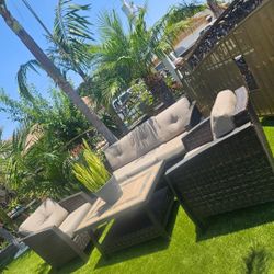 Patio Set/conversation Set/outdoor Furniture/Cash Only 