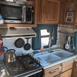 97 Fleetwood Prowler