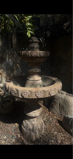 Water fountains