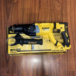 Dewalt 20V  Max XR  1-18” SDS Plus D-HANDLE Rotary Hammer (DCH263) 
