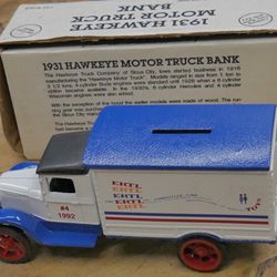 Ertil Toys 1931 HAWKEYE TANKER BANK - Diecast Metal - 1:34 scale - #4  1992 .  used. missing safe key.  