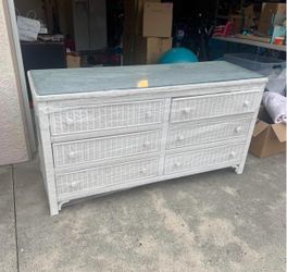 Glass top braided Henry Link Wicker Dresser — made in 1987 VINTAGE