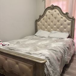 Bedroom Set 