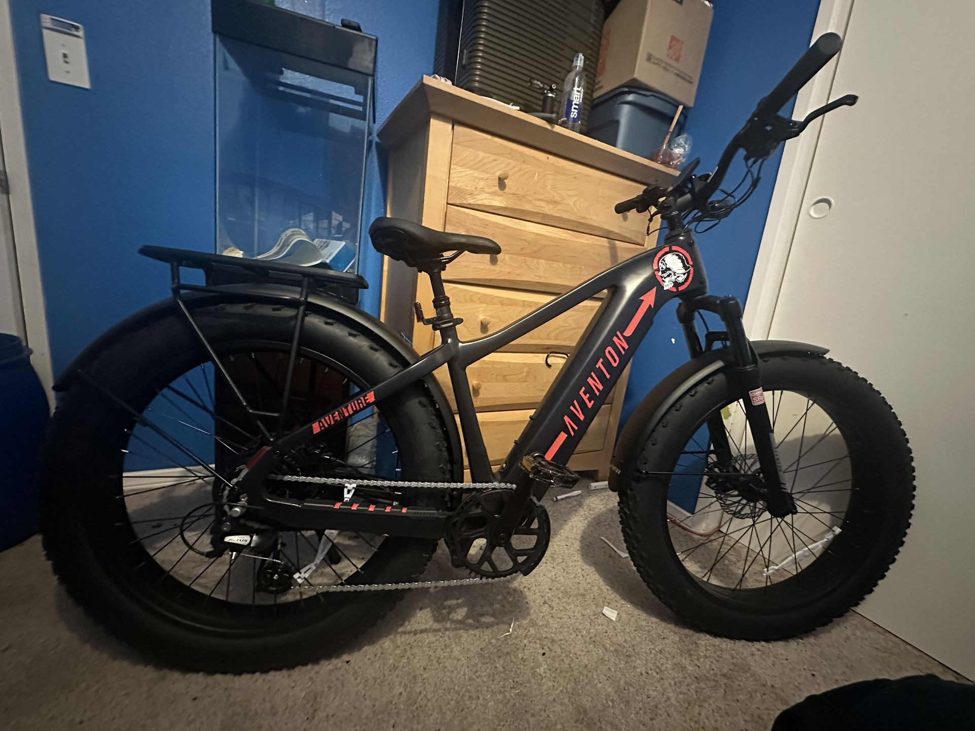 Fat Tired E Bike Super 73, Ave ton