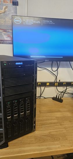 Dell PowerEdge Tower T330 Tower Server