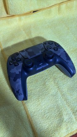PS5 Controller Gray Camo