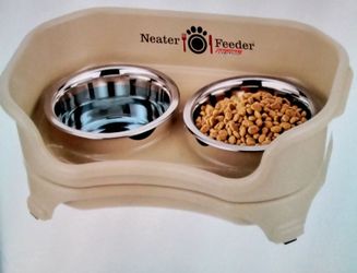 Neater Feeder - $20- New