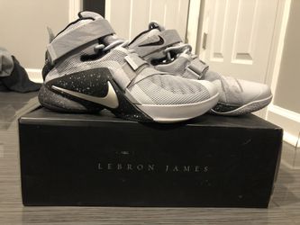 LeBron Soldier IX PRM