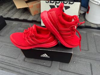 Adidas ultraboost Dna syl w size 6