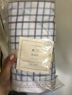 Pottery barn kids crib skirt