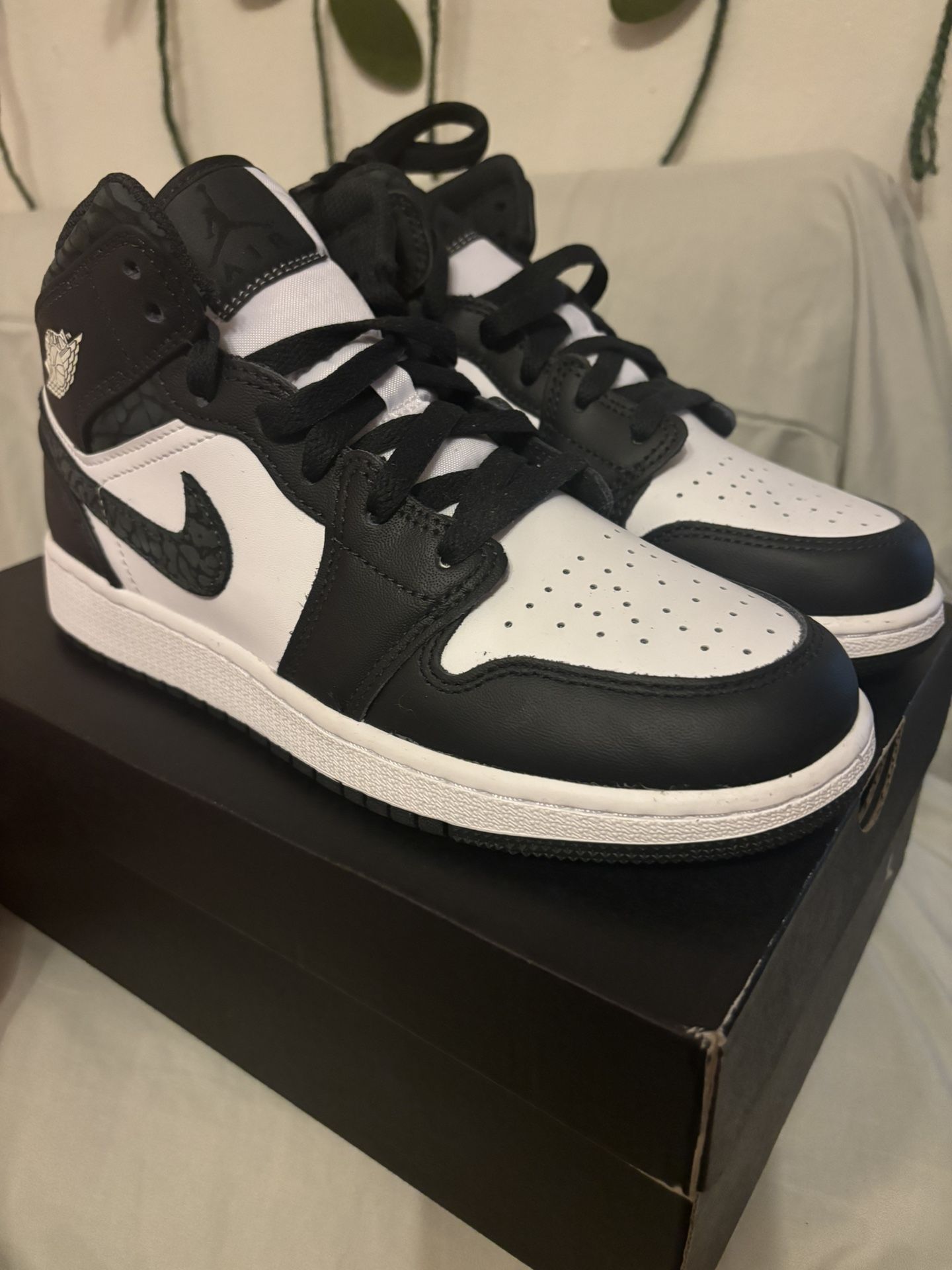 New Air Jordan 1s Mid
